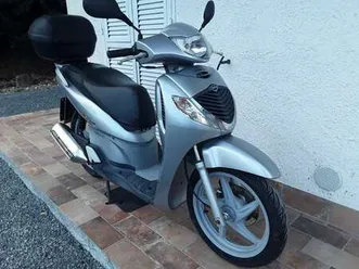 honda sh 150i argento