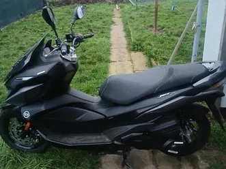 scooter 125 cm3