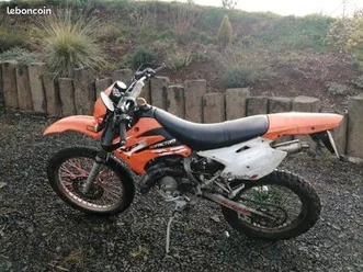 vend peugeot xp6 50 cc. ct ok
