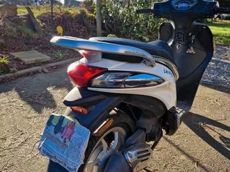 piaggo liberty 50 4t