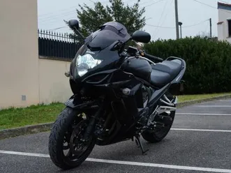 suzuki gsx 1250 fa - 2012 - 48 000 km - très bon etat