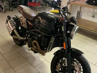 moto morini 1200 super scrambler 2022 5000kms réservoir 21l sur mesure