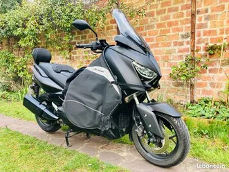 yamaha xmax 300 tech max full option
