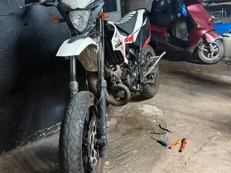 beta 50 ccm motorrad weiß/rot - läuft einbahnfrei