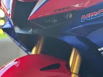 1000rr-r sp
