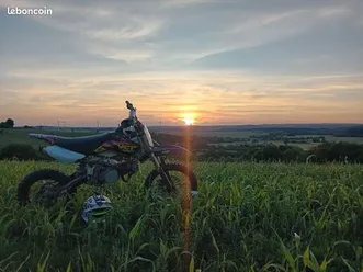 ycf 125 grande roue 2011