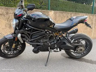 ducati monster 1200 r – mai 2017 – 3 800 km