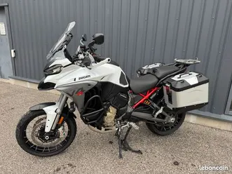 multistrada v4s adventure travel radar(2025)