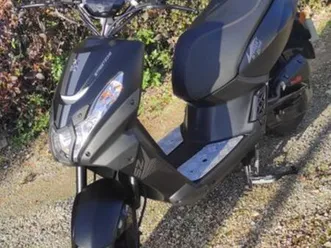 scooter streetzone 4 temps 50 cc