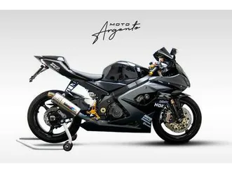 2005 suzuki gsx-r1000 (2005 - 06) a vendre