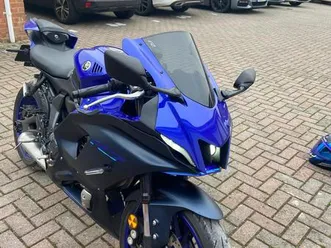 yamaha r7 700 super sports petrol manual euro 5 (73 ps) 689 cc