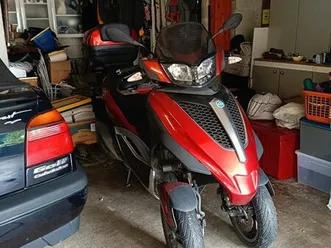 yourban 300 rouge métallisé