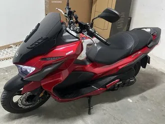 sym getx 125 abs —> 1600km alcobaça e vestiaria