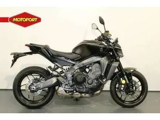 yamaha mt-09 zwart