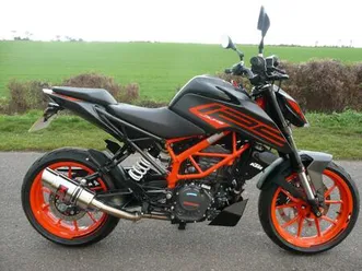 2023 ktm 125 duke abs part ex / credit/debit cards welcome.
