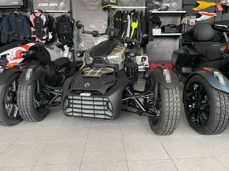 can-am ryker 900 bianco