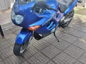 suzuki gsx 600