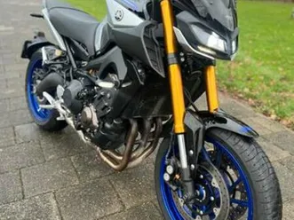 yamaha mt-09 sp met akrapovic uitlaat my09sp — motoren | yamaha — marktplaats