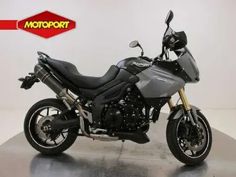 triumph tiger 1050 grijs