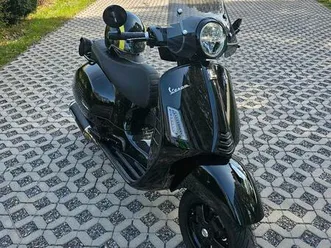 vespa 300 gts super tech