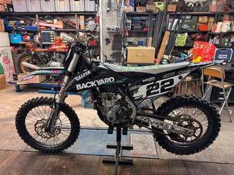 ktm 250 sxf motocross mit viel zubehör & ersatzteilen