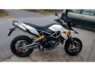 aprilia dorsoduro 1200