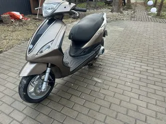 piaggio fly 125 cm3 lift krotoszyn