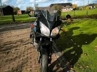 suzuki v-strom 650, top zustand mit zubehör