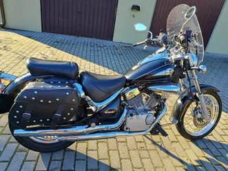 suzuki intruder 125 lipusz