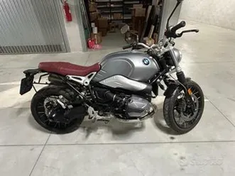 bmw nine t scrambler 2900 km