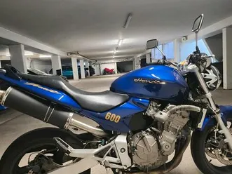 sehr schöne 600 honda hornet
