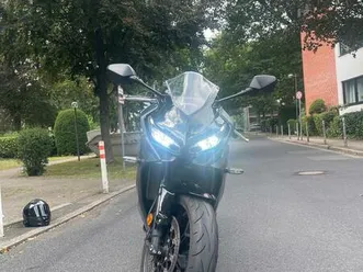honda cbr 650r