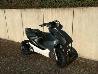 yamaha aerox (mbk nitro) 50 ccm 25/45 papiere (bastler)