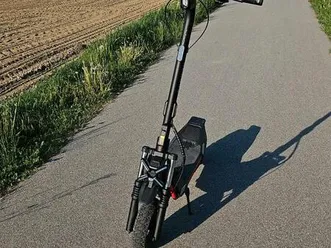 segway zt3 pro e-scooter - 12 monate alt mit garantie