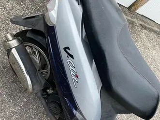 scooter à vendre 100