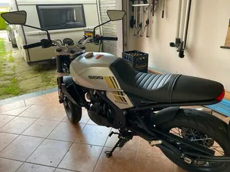 brixton crossfire 500 silber/schwarz - gepflegt