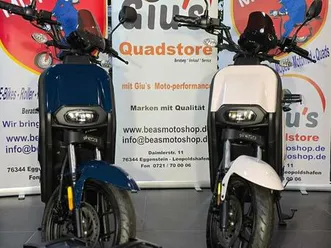 keeway e-zi city / duty jeder roller hat 2 akkus