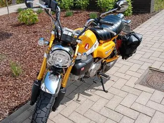 ② honda monkey 125 cc