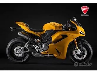 ducati panigale v2 v 2 s yellow