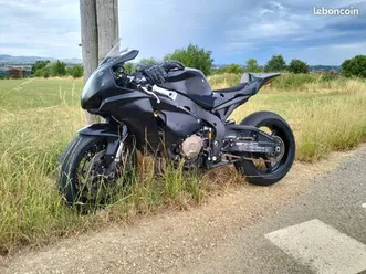 honda cbr 1000 rr piste