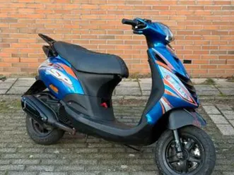 125cc zip - typhoon blok duiste papieren start en rijd goed. — scooters | piaggio — marktplaats