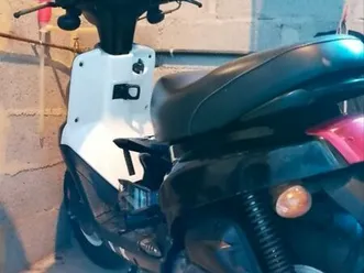 scooter-boister mbk 50 cc d'origine