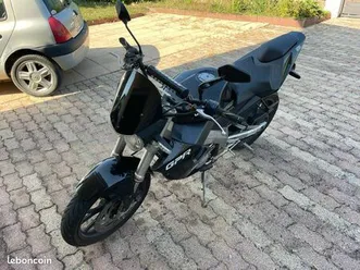 derbi gpr 125 nude