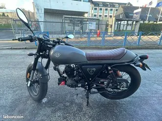 moto café racer archive 50 cm3 en très bon état