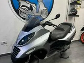 piaggio mp3 250