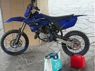 85 yz 2021 en bon état