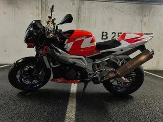 aprilia rsv1000r tuono