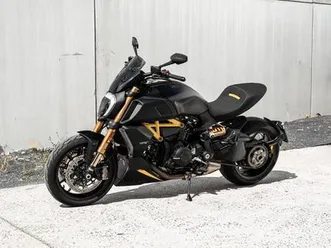 ducati diavel 1260 s - black & steel