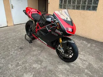 ducati 848 evo racing bike