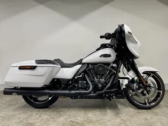 harley-davidson touring flhx street glide met elektronisch regel